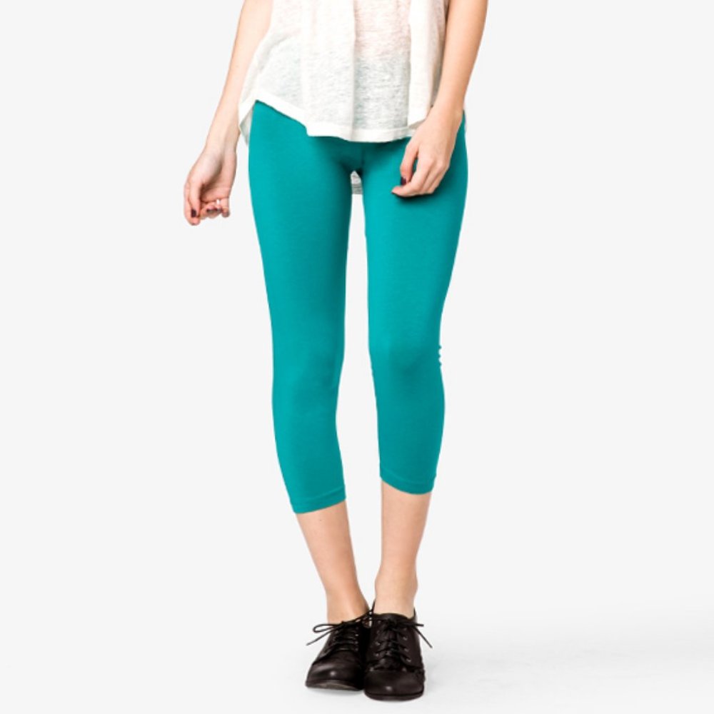 Scorpio Sol Aqua/Teal Cropped Yoga Leggings L